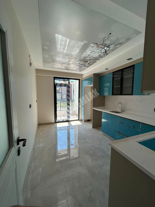 AFYON ÜÇOK EMLAKTAN MAREŞAL F ÇAKMAK MAH SATILIK SIFIR LÜX 3+1 GENİŞ FIRSAT DAİRE