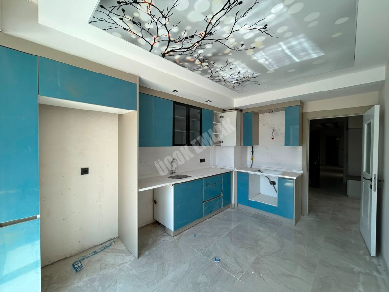AFYON ÜÇOK EMLAKTAN MAREŞAL F ÇAKMAK MAH SATILIK SIFIR LÜX 3+1 GENİŞ FIRSAT DAİRE