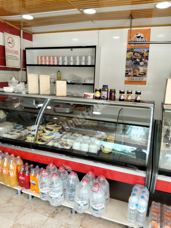 * AFYON ÜÇOK EMLAKTAN KOCATEPE MAH 40M² İŞLEK CADDE ÜZERİ FIRSAT DEVREN KİRALIK KASAP DÜKKANI *