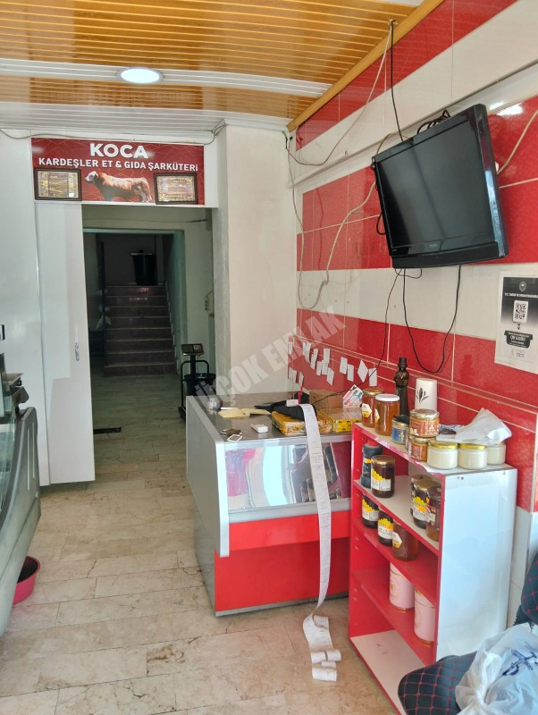 * AFYON ÜÇOK EMLAKTAN KOCATEPE MAH 40M² İŞLEK CADDE ÜZERİ FIRSAT DEVREN KİRALIK KASAP DÜKKANI *