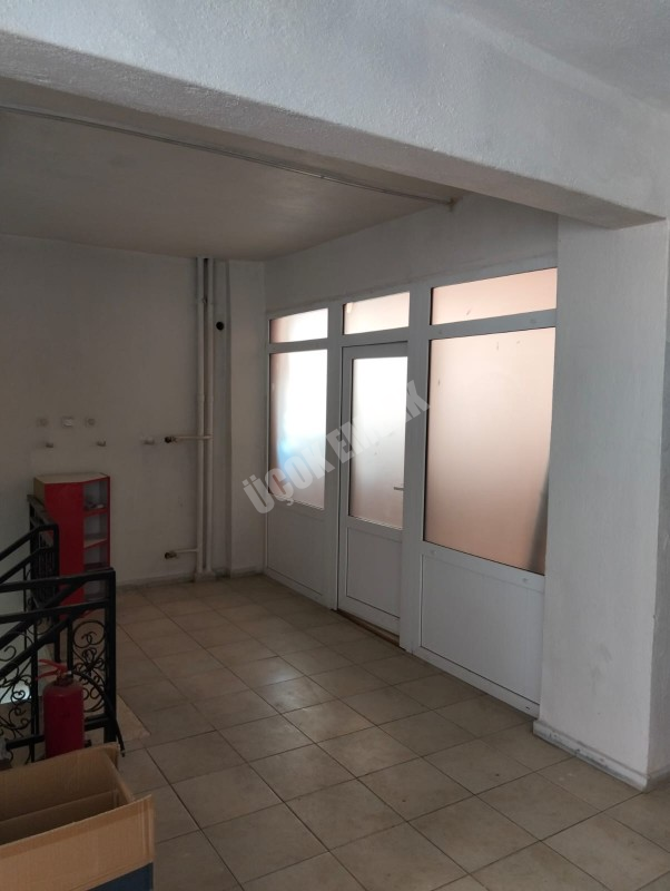 * AFYON ÜÇOK EMLAKTAN KOCATEPE MAH 40M² İŞLEK CADDE ÜZERİ FIRSAT DEVREN KİRALIK KASAP DÜKKANI *