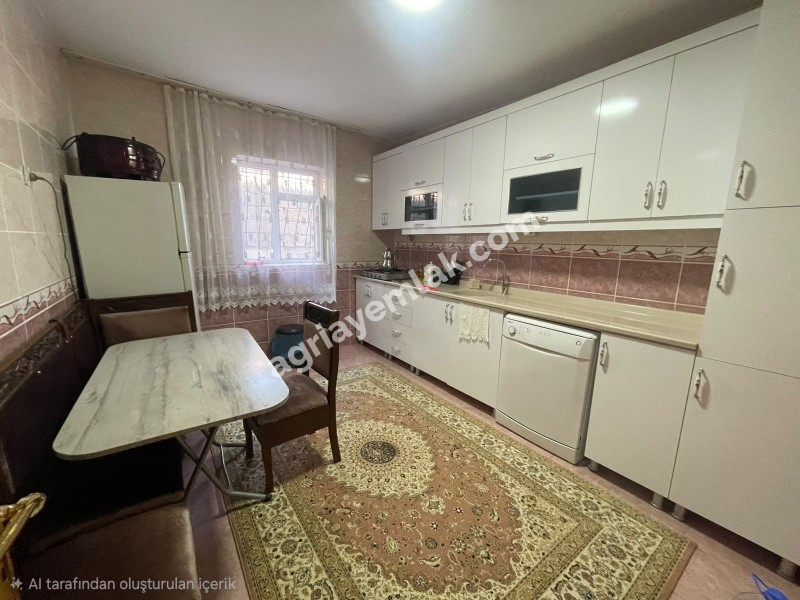 KAZIM KARABEKİR'DE SATILIK 698 M2 ARSA İÇİNDE 2 KATLI MÜSTAKİL EV-YATIRIMLIK & GENİŞ YAŞAM ALANI!