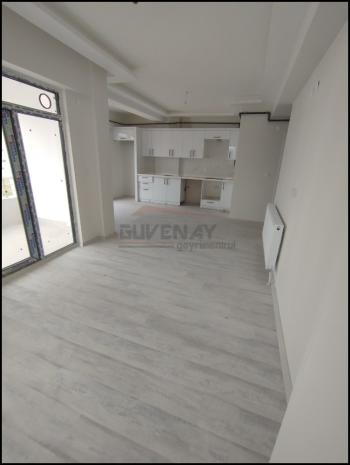 GÜVENAY - ÇORUM FEN LİSESİ CİVARI 2+1 ARA KAT SATILIK DAİRE