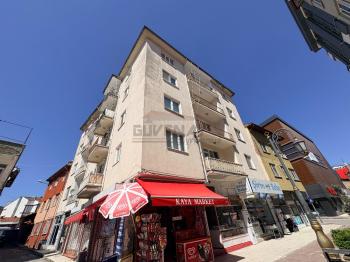 GÜVENAY - ÇORUM YENİYOL MAH. UĞUR MUMCU CAD. SATILIK 3+1 DAİRE