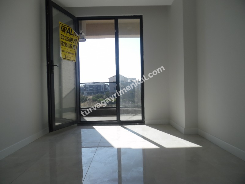 Çorluda Devlet Hastanesi ve Resmi Kurumlar Yakını Kiralık 1+1 Daire 