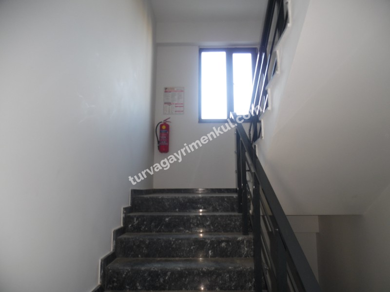 Çorluda Devlet Hastanesi ve Resmi Kurumlar Yakını Kiralık 1+1 Daire 