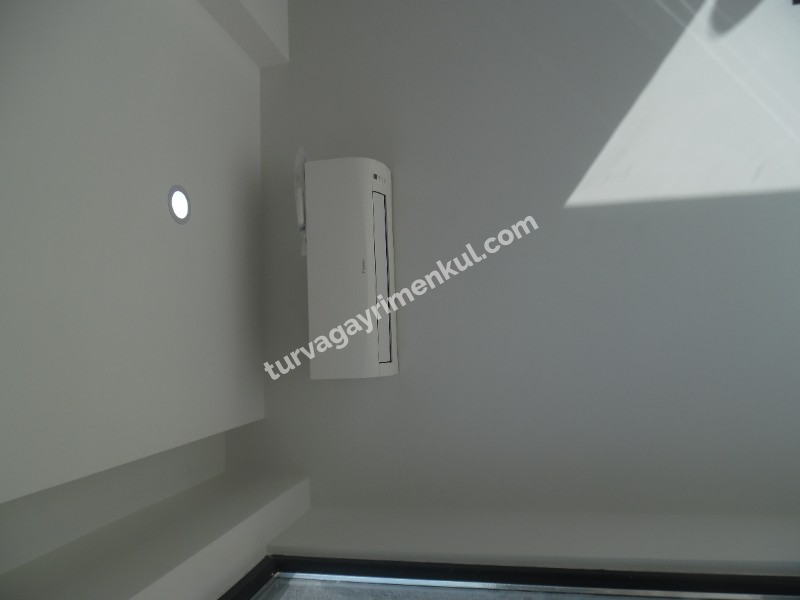 Çorluda Devlet Hastanesi ve Resmi Kurumlar Yakını Kiralık 1+1 Daire 