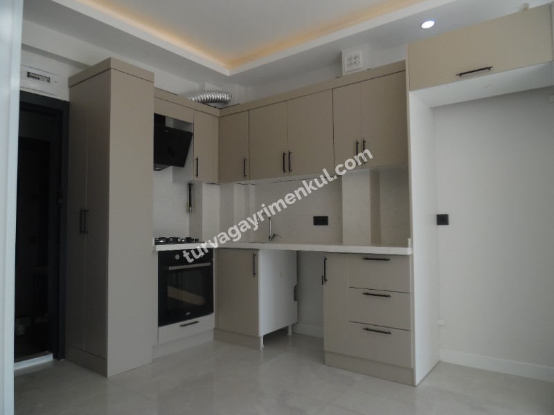 Çorluda Devlet Hastanesi ve Resmi Kurumlar Yakını Kiralık 1+1 Daire 