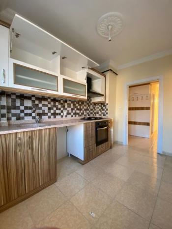 AFYON ÜÇOK EMLAKTAN EŞREFPAŞA MAH 3+1 120M² TEMİZ BAKLIMLI KİRALIK DAİRE 