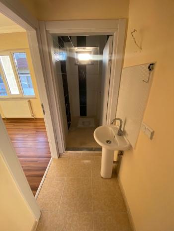 AFYON ÜÇOK EMLAKTAN EŞREFPAŞA MAH 3+1 120M² TEMİZ BAKLIMLI KİRALIK DAİRE 