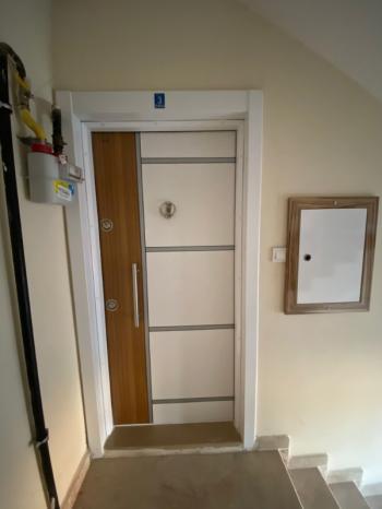 AFYON ÜÇOK EMLAKTAN EŞREFPAŞA MAH 3+1 120M² TEMİZ BAKLIMLI KİRALIK DAİRE 