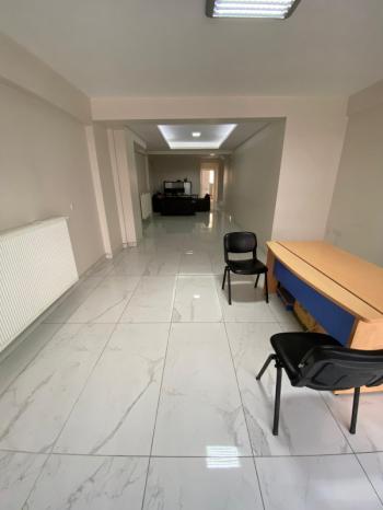 AFYON ÜÇOK EMLAKTAN MECİDİYE MAH 300M² CADDE ÜZERİNDE İŞLEK DÜKKAN 