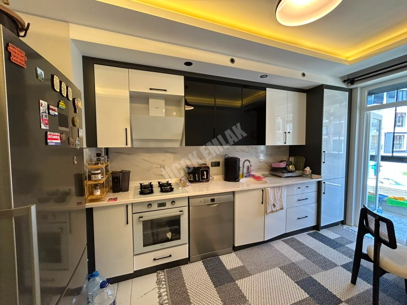 ✯ AFYON ÜÇOK EMLAKTAN MAREŞAL FEVZİ ÇAKMAK MAH 3+1 115M² LÜX EBEVEYN BANYOLU SATILIK DAİRE ✯