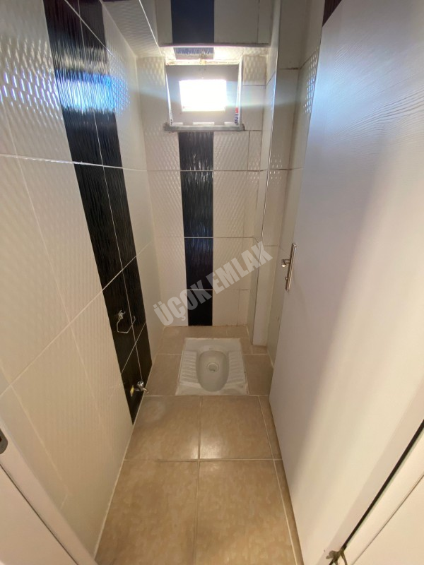 AFYON ÜÇOK EMLAKTAN EŞREFPAŞA MAH 3+1 120M² TEMİZ BAKLIMLI KİRALIK DAİRE 