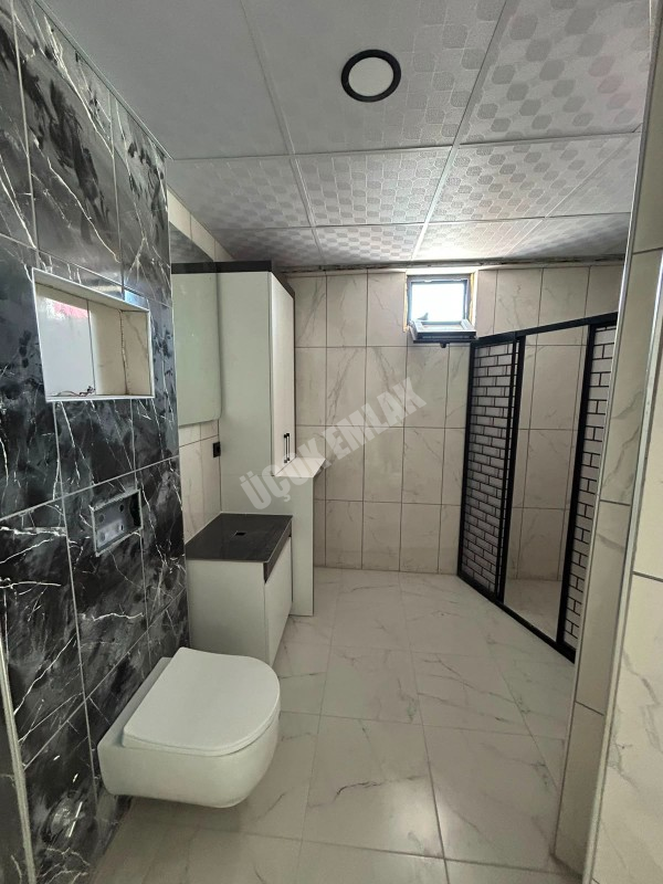 * AFYON ÜÇOK EMLAKTAN ERENLER MAH 2+1 55M² SIFIR LÜX EŞYALI SATILIK DAİRELER * 