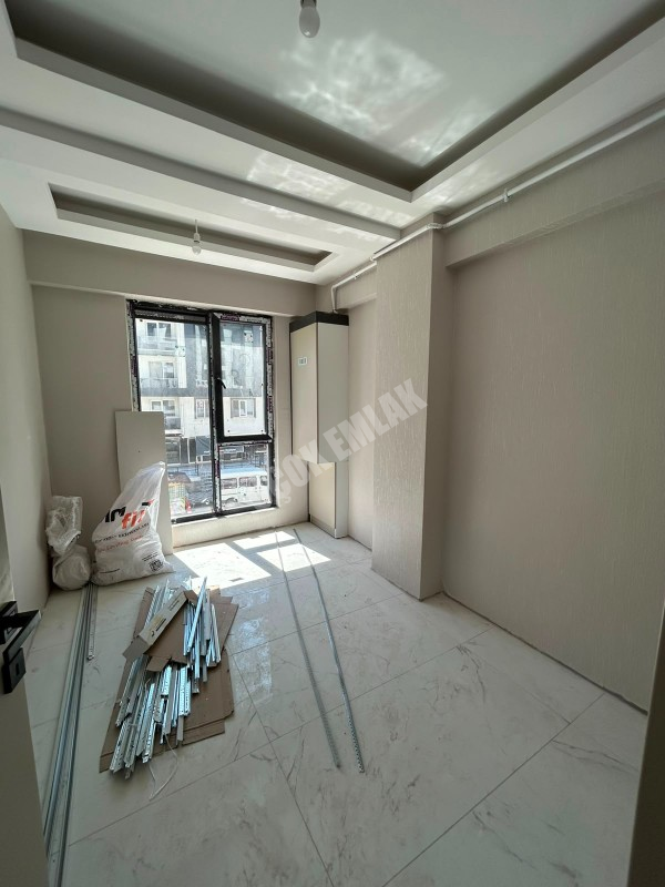 * AFYON ÜÇOK EMLAKTAN ERENLER MAH 2+1 55M² SIFIR LÜX EŞYALI SATILIK DAİRELER * 