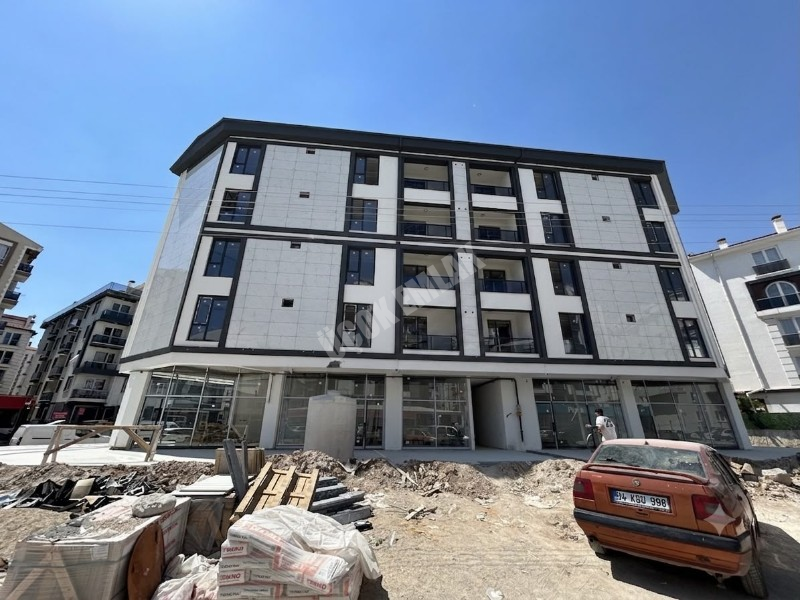 * AFYON ÜÇOK EMLAKTAN ERENLER MAH 2+1 55M² SIFIR LÜX EŞYALI SATILIK DAİRELER * 