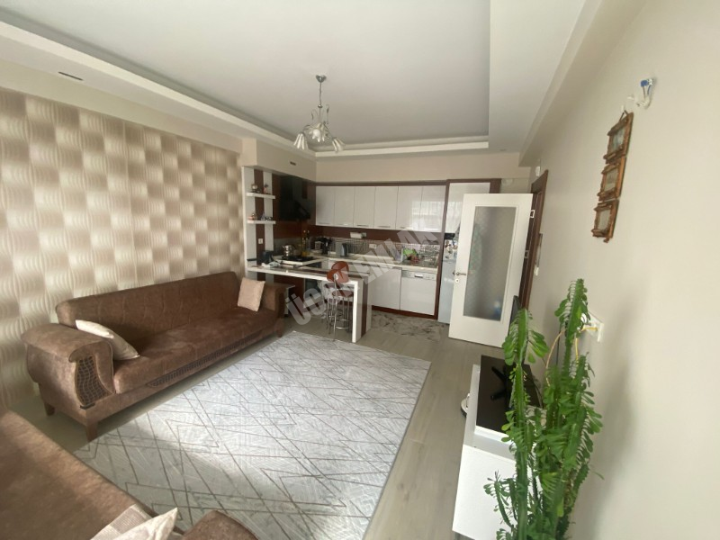 AFYON ÜÇOK EMLAKTAN SELÇUKLU MAH 1+1 55M² TEMİZ BAKIMLI SATILIK DAİRE 