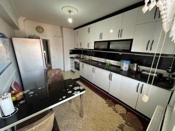GÜVENAY -  ÇORUM GÜLABİBEY MAH. ATA CADDESİ ÜZERİ 3+1 SATILIK DAİRE