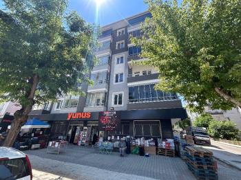 GÜVENAY -  ÇORUM GÜLABİBEY MAH. ATA CADDESİ ÜZERİ 3+1 SATILIK DAİRE