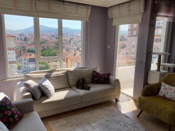 Güvenay - Çorum Yeşil Fırın İlerisi Bahabey Caddesi Üzeri Satılık 4+1 Daire 