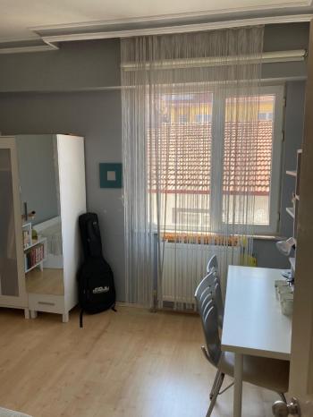 Güvenay - Çorum Yeşil Fırın İlerisi Bahabey Caddesi Üzeri Satılık 4+1 Daire 