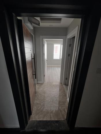 ÜNİVERSİTE BÖLGESİNDE SIFIR KİRALIK 1+1 DAİRE