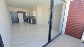 Girne Olive Park'ta 3+1 | Dağ, Deniz ve Şehir Manzaralı Sıfır Daire
