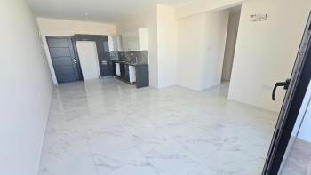 Girne Olive Park'ta 3+1 | Dağ, Deniz ve Şehir Manzaralı Sıfır Daire