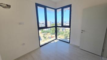 Girne Olive Park'ta 3+1 | Dağ, Deniz ve Şehir Manzaralı Sıfır Daire