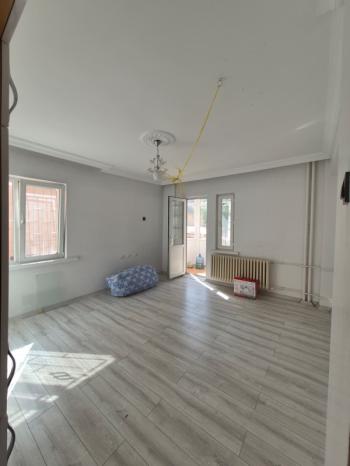 AFYON ÜÇOK EMLAKTAN DUMLUPINAR MAH 4+1 150M² TEMİZ BAKIMLI SATILIK DAİRE 