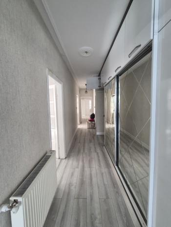 AFYON ÜÇOK EMLAKTAN DUMLUPINAR MAH 4+1 150M² TEMİZ BAKIMLI SATILIK DAİRE 