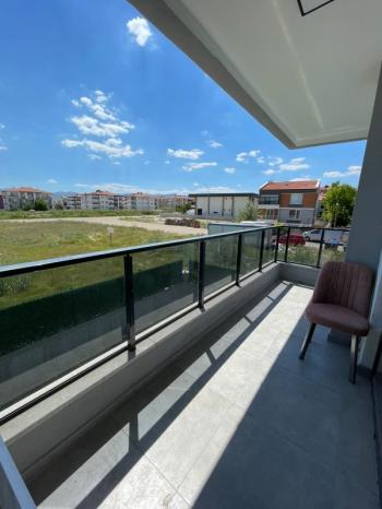 AFYON ÜÇOK EMLAKTAN BEYAZIT MAH 3+1 115M² TEMİZ BAKIMLI GENİŞ SATILIK VİLLA 
