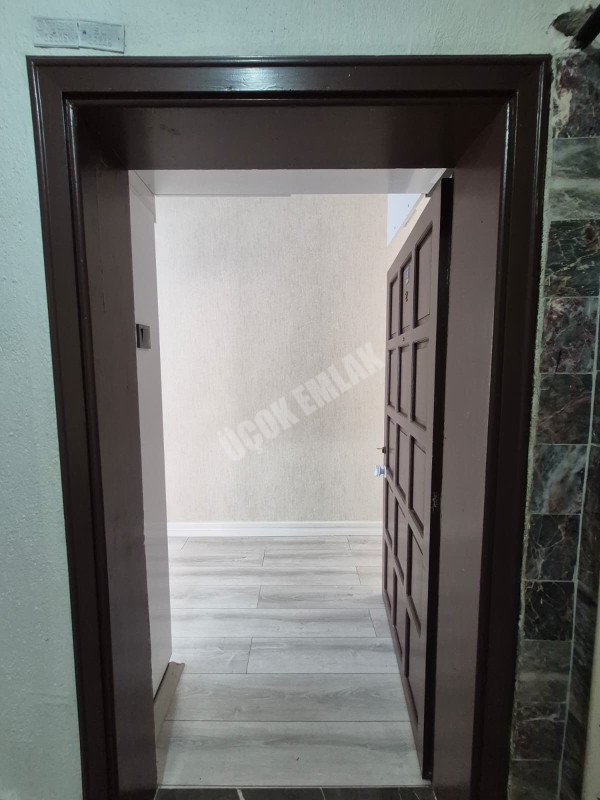 AFYON ÜÇOK EMLAKTAN DUMLUPINAR MAH 4+1 150M² TEMİZ BAKIMLI SATILIK DAİRE 