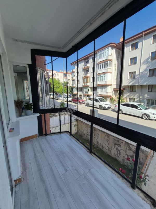 AFYON ÜÇOK EMLAKTAN DUMLUPINAR MAH 4+1 150M² TEMİZ BAKIMLI SATILIK DAİRE 