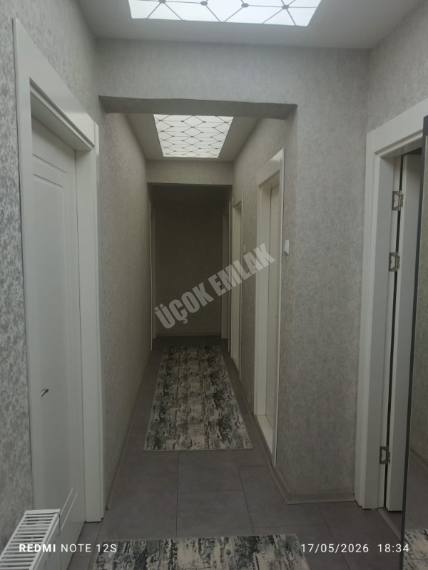 ★ AFYON ÜÇOK EMLAKTAN SALAR KASABASINDA 2+1 90m² SATILIK DOĞALGAZLI MÜSTAKİL EV ★