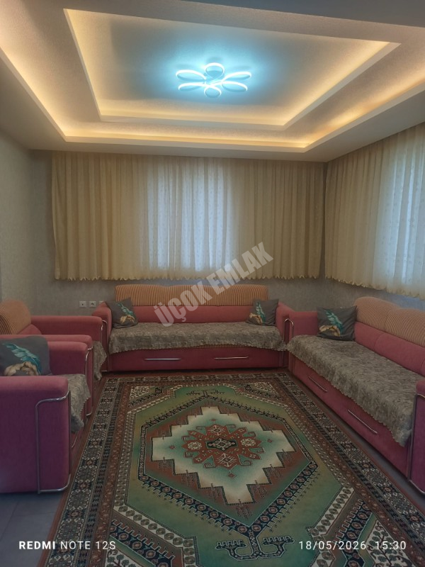 ★ AFYON ÜÇOK EMLAKTAN SALAR KASABASINDA 2+1 90m² SATILIK DOĞALGAZLI MÜSTAKİL EV ★