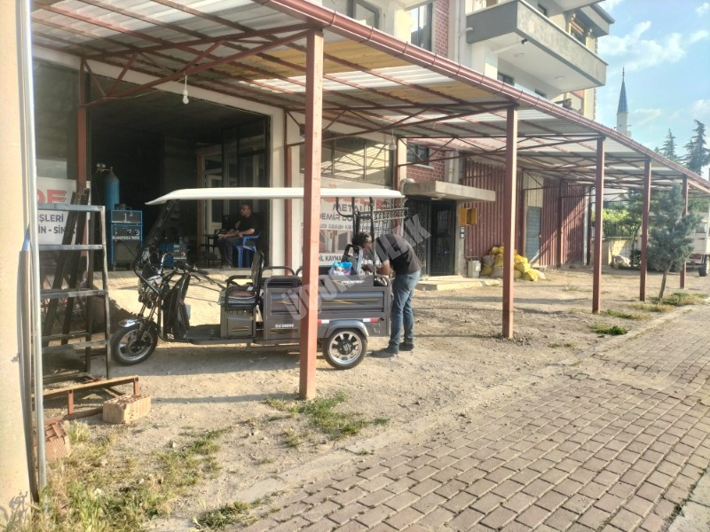* AFYON ÜÇOK EMLAKTAN ATAKÖY MAH 150M² İŞLEK CADDE ÜZERİ KİRALIK DÜKKAN *