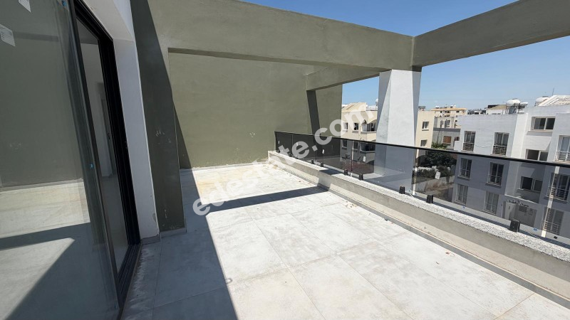 Lefkoşa Küçük Kaymaklı'da TÜRK KOÇANLI SATILIK 2+1 YENİ PENTHOUSE'lar