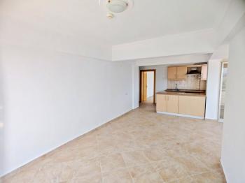 Didim Altınkum’da Denize Yakın Satılık 1+1 Daire | Triton Apartmanı - Bulvar Cepheli