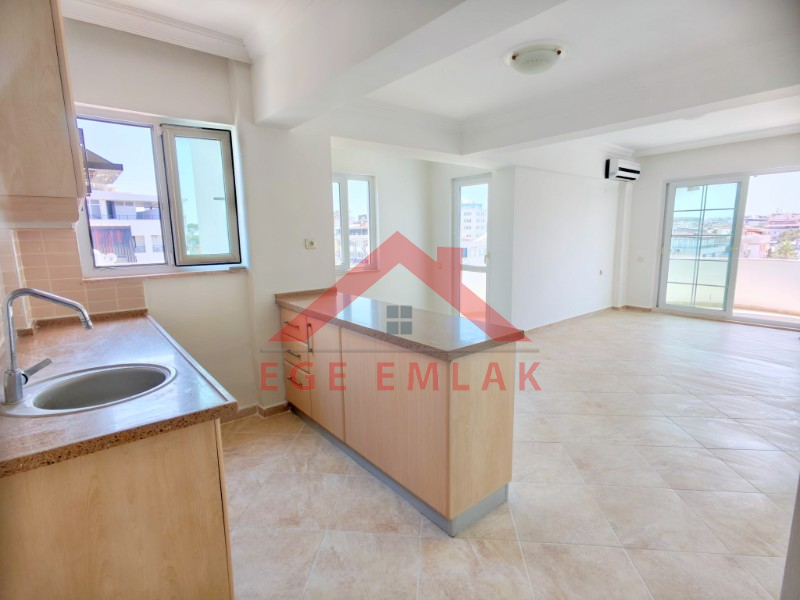 Didim Altınkum’da Denize Yakın Satılık 1+1 Daire | Triton Apartmanı - Bulvar Cepheli