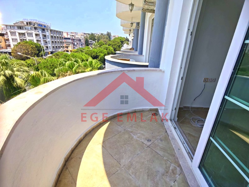 Didim Altınkum’da Denize Yakın Satılık 1+1 Daire | Triton Apartmanı - Bulvar Cepheli