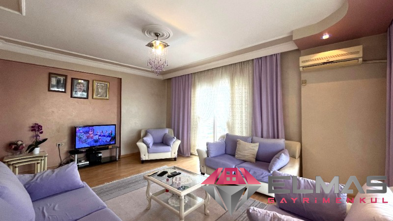 Elmas’tan Her Penceresinde Başka Bir Manzara Deniz, Dağ Ve Şehir…