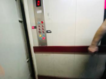 DijitalEmlak’tan Yıldırım Kazım Karabekirde Satılık 5 Katlı Komple Ticari Bins. 
