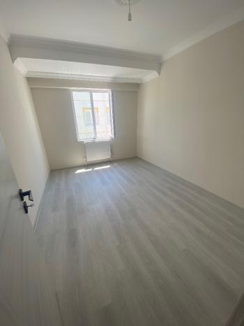 GÜVENAY - ÇORUM ULUKAVAK İKBAL EVLER CİVARI SATILIK DAİRE
