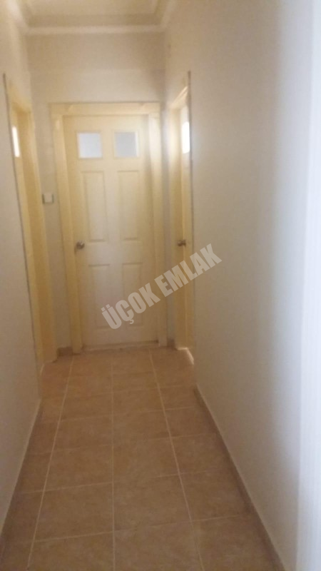 AFYON ÜÇOK EMLAKTAN ESENTEPE MAH KİRALIK 3+1 TEMİZ BAKIMLI DAİRE