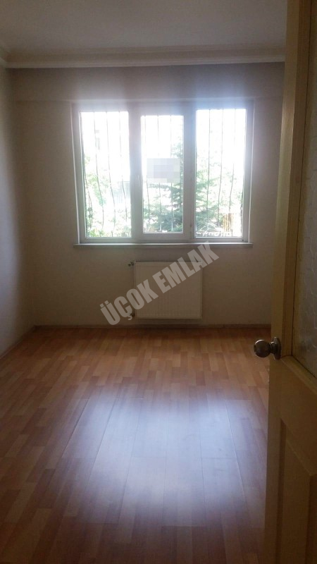 AFYON ÜÇOK EMLAKTAN ESENTEPE MAH KİRALIK 3+1 TEMİZ BAKIMLI DAİRE