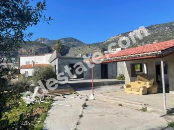 Girne Kozanköy'de Satılık 3+1 Bitmeye Yakın Müstakil Ev