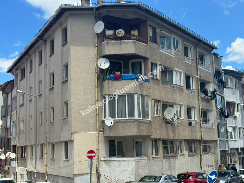 KAHVECİOĞLU EMLAK'DAN CAMİ-İ KEBİR MAH KİRALIK DAİRE