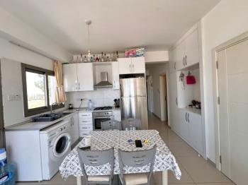 KÜÇÜK KAYMAKLI' DA TÜRK MALI SATILIK DAİRE